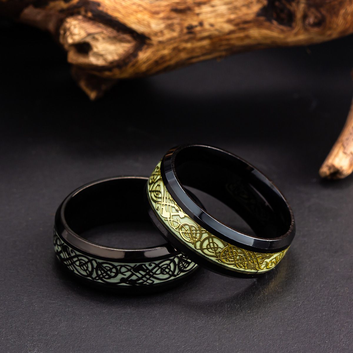 Ornament Plated Black Noctilucent Dragon Pattern Fluorescent Ring