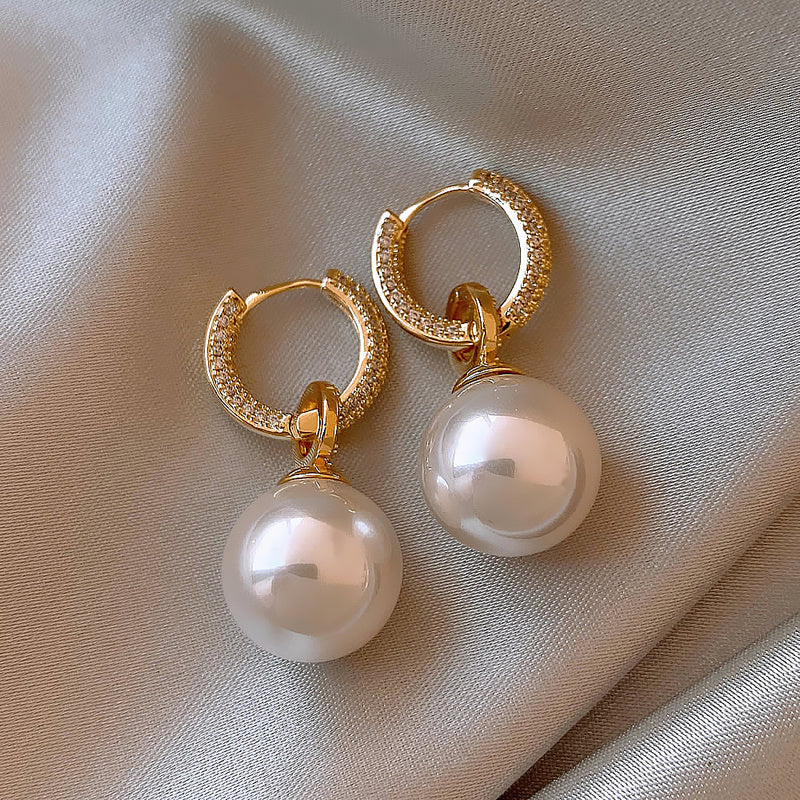 Women's High-end Trendy Niche Design Pearl Earrings