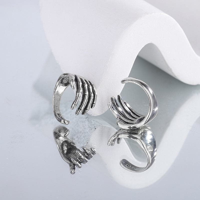 Fashion Retro Retro Style Personality Magic Claw Skull Hand Ear Clip