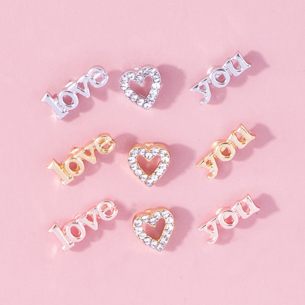 LOVE YOU Heart-shaped Diamond Small Ear Studs 3-piece Set