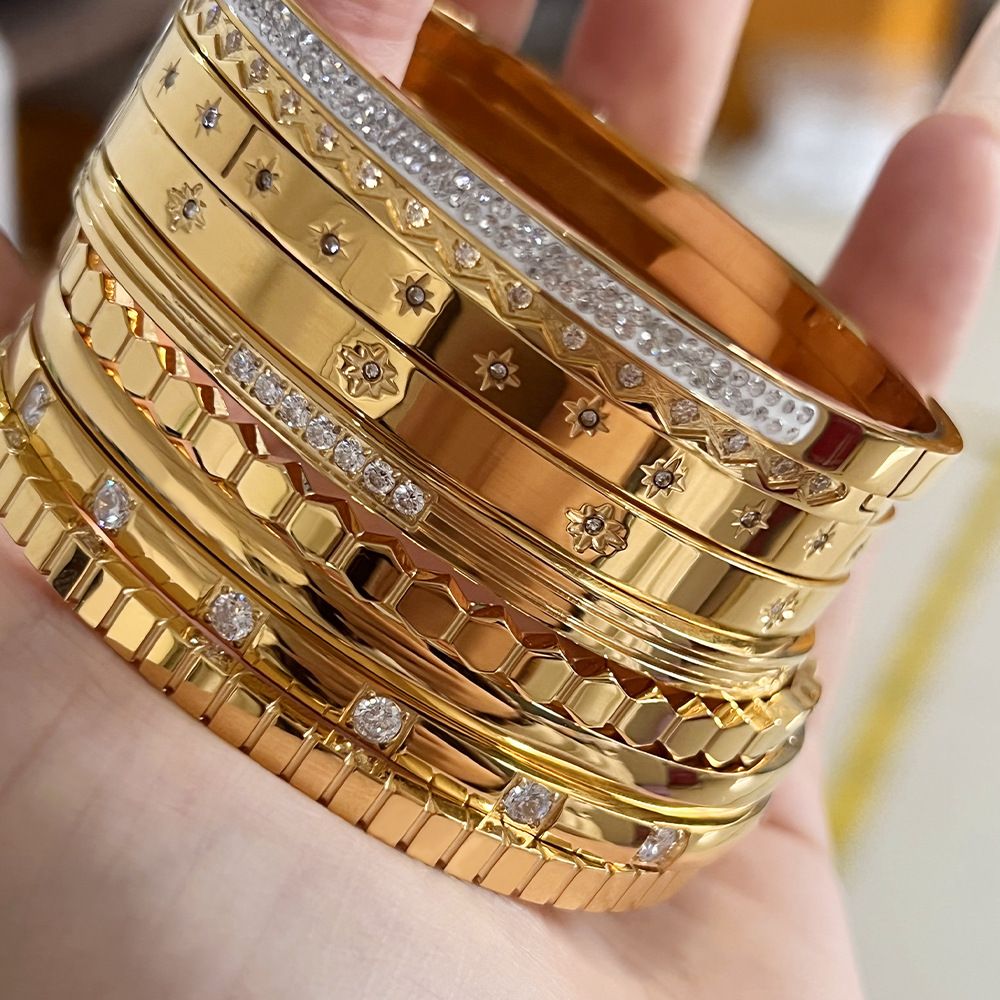 Fashion Simple Non-fading Diamond Set Plain Circle Bracelet