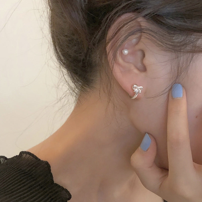 Fashion Personality Bow Earrings Female