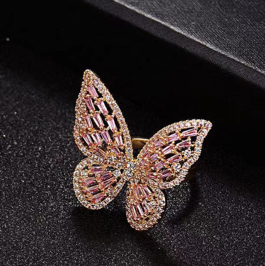 Women's Fashion Dignified Hollow Butterfly Shape Ring