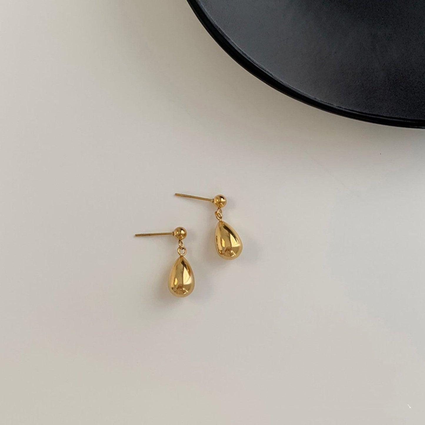 Minimalist And Versatile Basic Water Drop Earrings